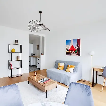Apartment Elegance Parisienne Au Coeur Du Marais Paris